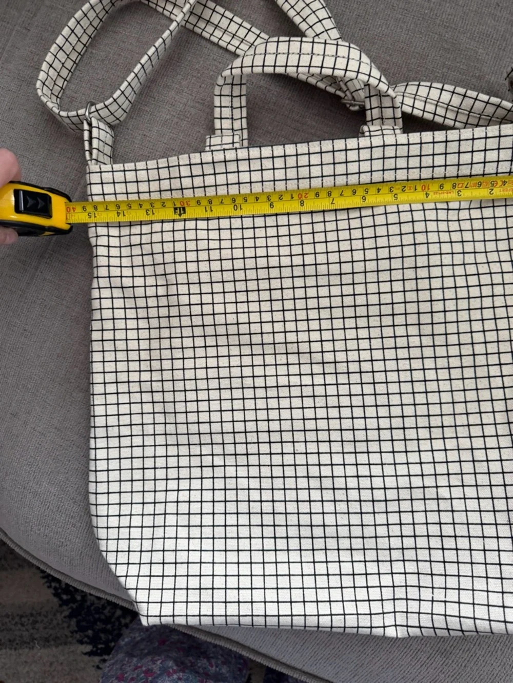 BAGGU Cream Grid Tote - Picture 6 of 6